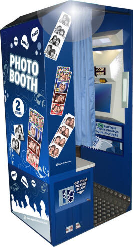 Apple Royale Photo Booth - Color / B&W Digital Photobooth From Apple Industries