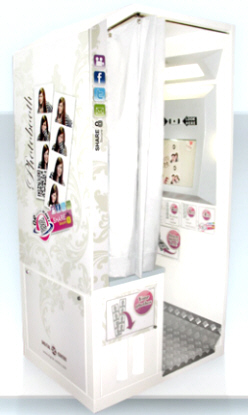 Crystal Limited Edition Photo Booth